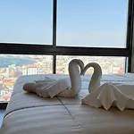 Unixx Seaview Hotel