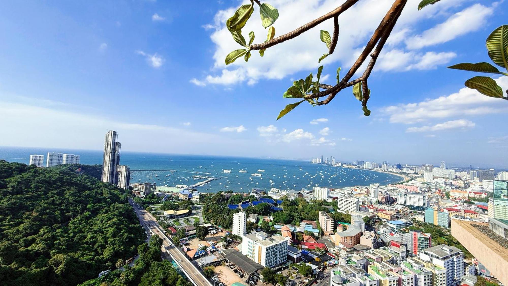 Aparthotel Unixx Seaview Pattaya